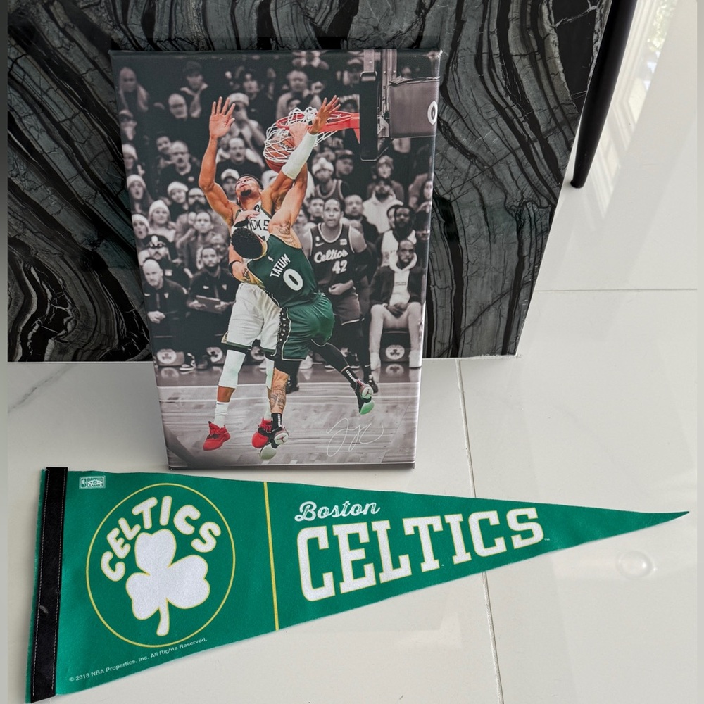 NBA Celtics Bundle – Tatum Dunk on Giannis Canvas + Boston Celtics Pennant